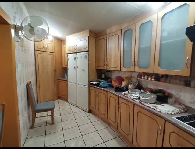 3 BEDROOM HOUSE FOR SALE IN KARLIENPARK